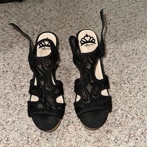 Black Lace Wedges